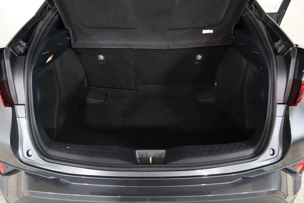 Used Toyota C-HR 2022 for sale - 77027447: Photo 9