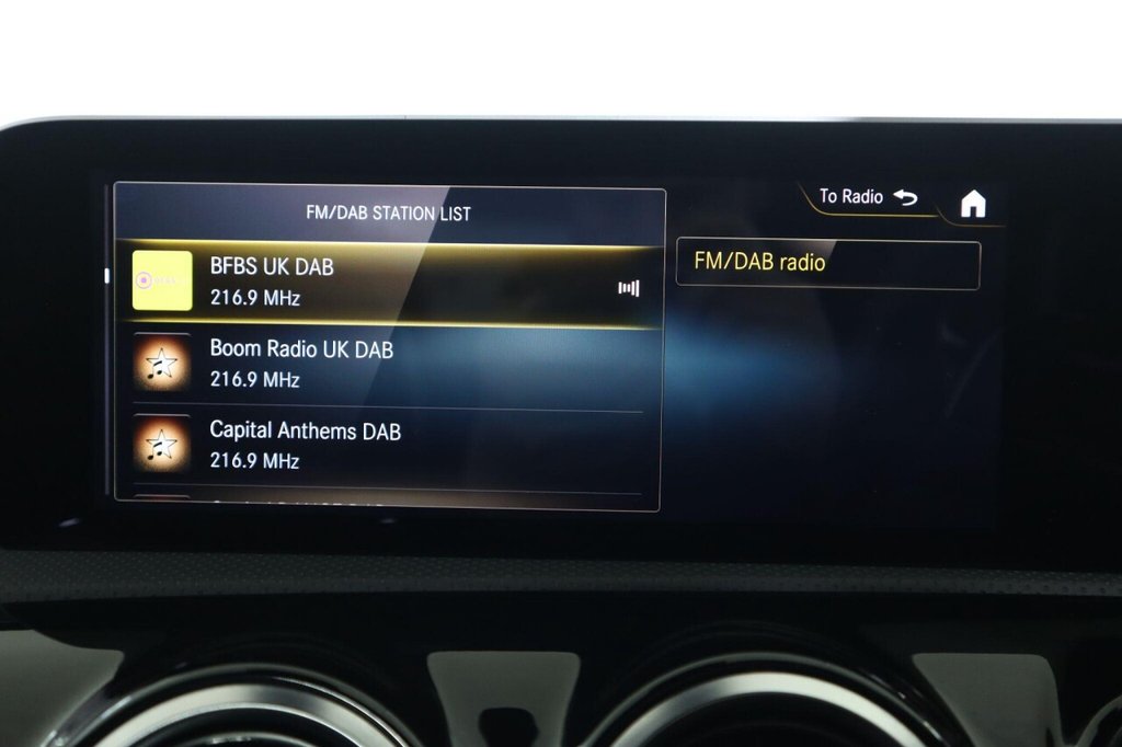 Used Mercedes-Benz CLA 2020 for sale - 76106201: Photo 40