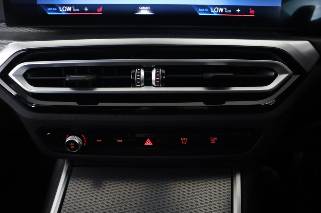 Used BMW 3 Series 2023 for sale - 76934745: Photo 24