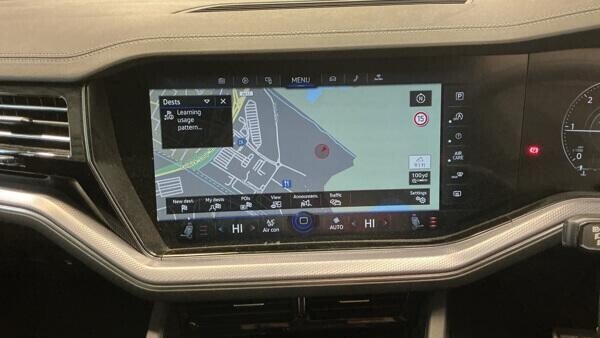 Used Volkswagen Touareg 2023 for sale - 77850066: Photo 12