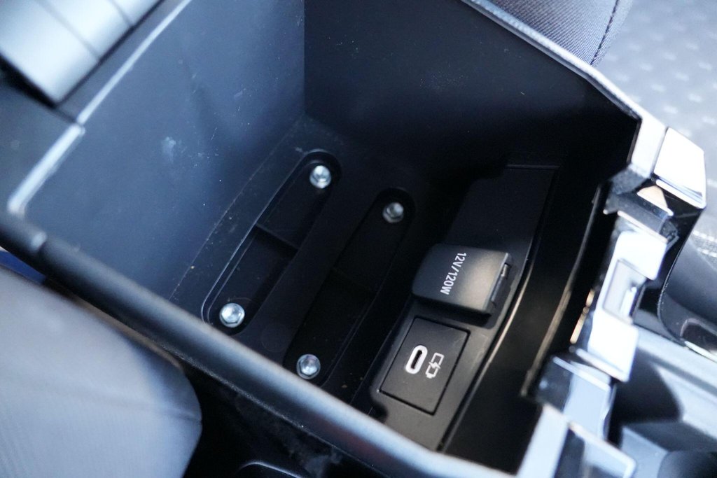 Used Toyota Corolla 2023 for sale - 78213032: Photo 35