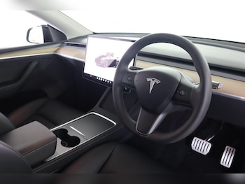 Used Tesla Model Y 2023 for sale - 78996620: Photo