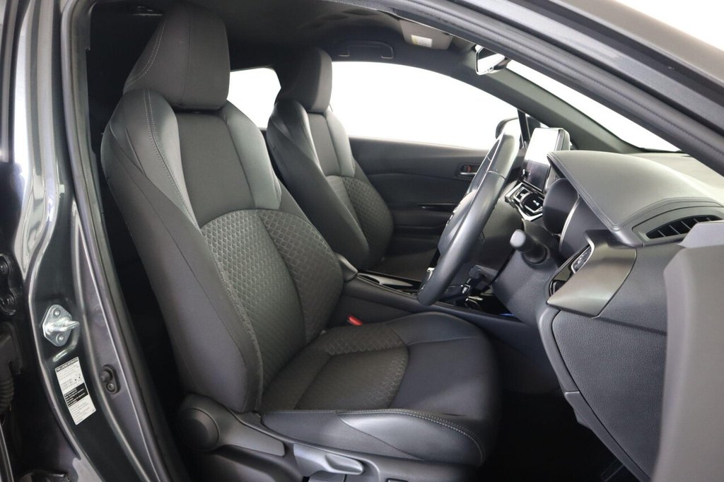 Used Toyota C-HR 2022 for sale - 76080889: Photo 19