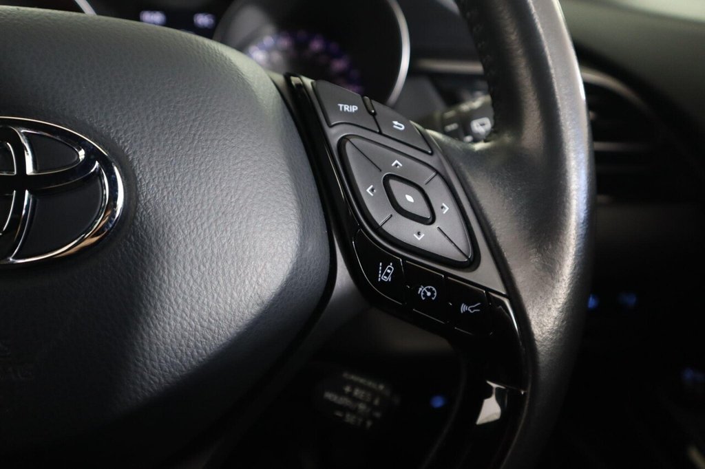 Used Toyota C-HR 2022 for sale - 76080889: Photo 22
