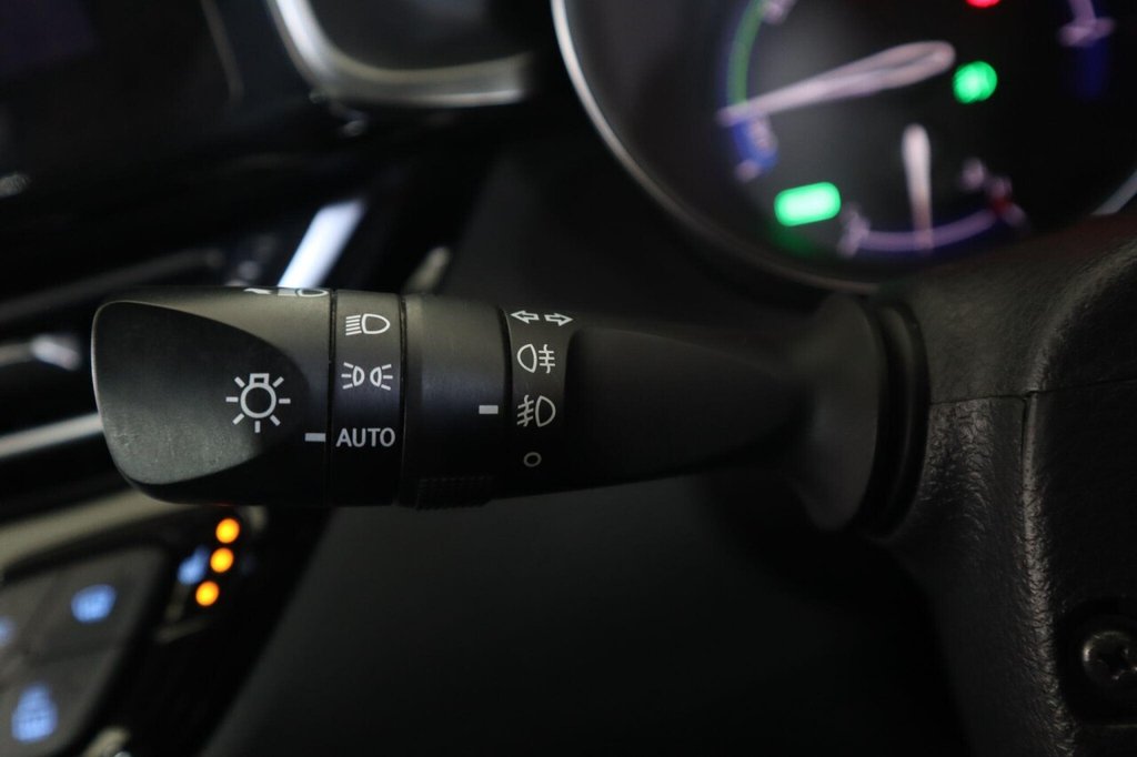 Used Toyota C-HR 2022 for sale - 76080889: Photo 25