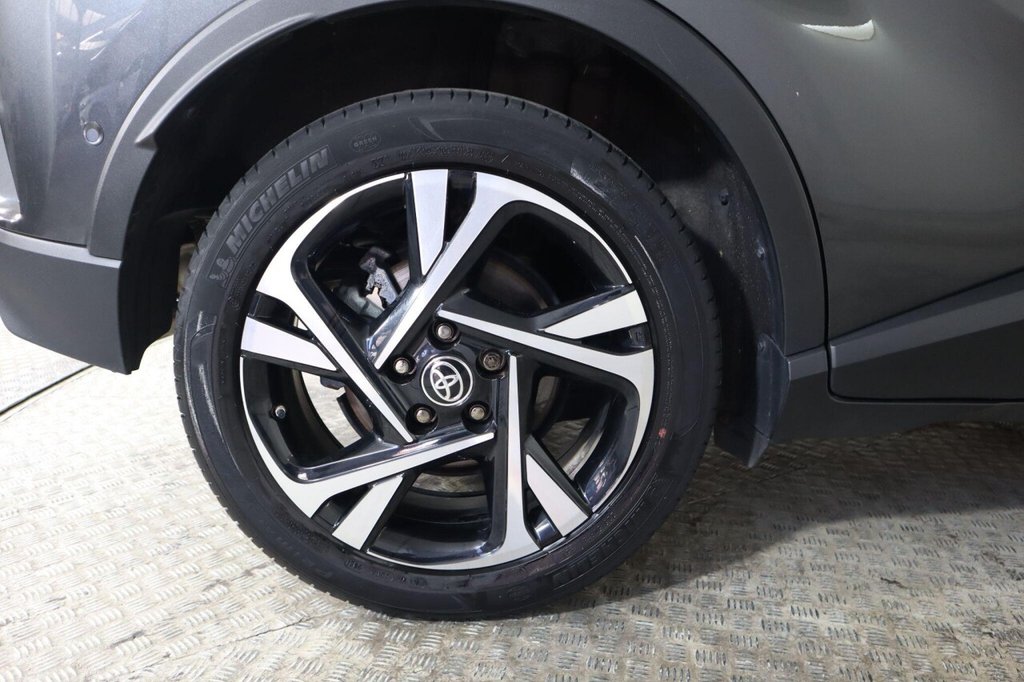 Used Toyota C-HR 2022 for sale - 76080889: Photo 35