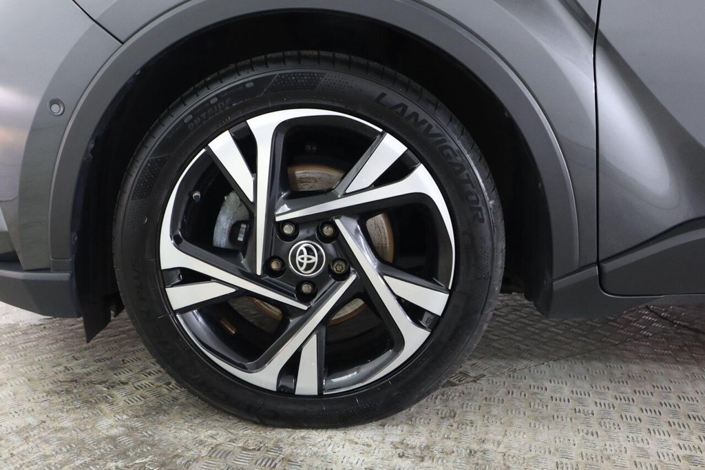 Used Toyota C-HR 2022 for sale - 76080889: Photo 37