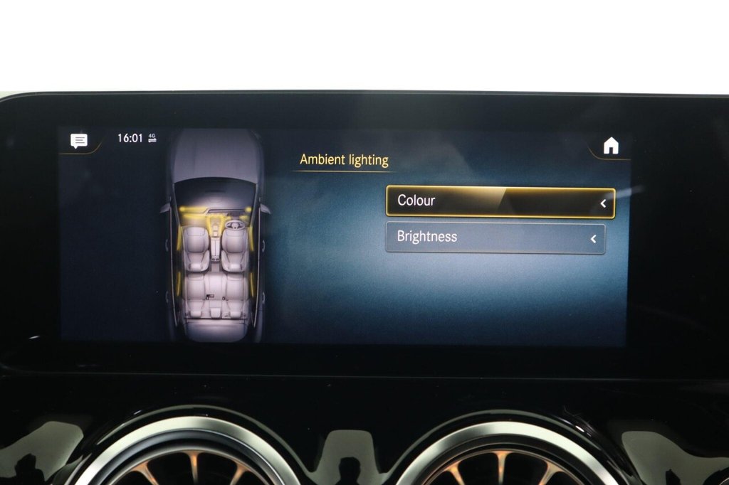 Used Mercedes-Benz GLA 2021 for sale - 76406789: Photo 39