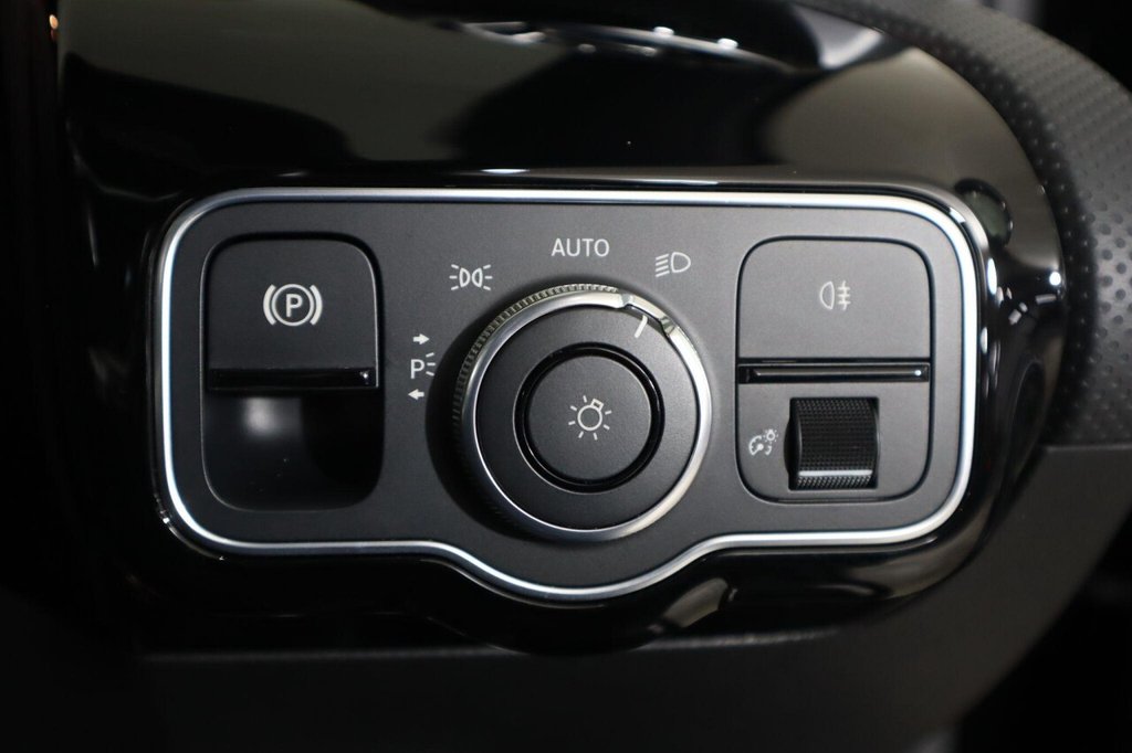 Used Mercedes-Benz A-Class 2020 for sale - 76386276: Photo 22