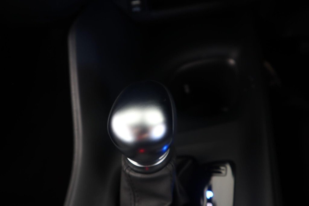 Used Toyota C-HR 2023 for sale - 77953118: Photo 13