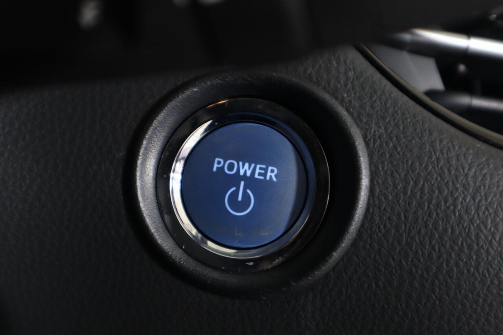 Used Toyota C-HR 2023 for sale - 77953118: Photo 25