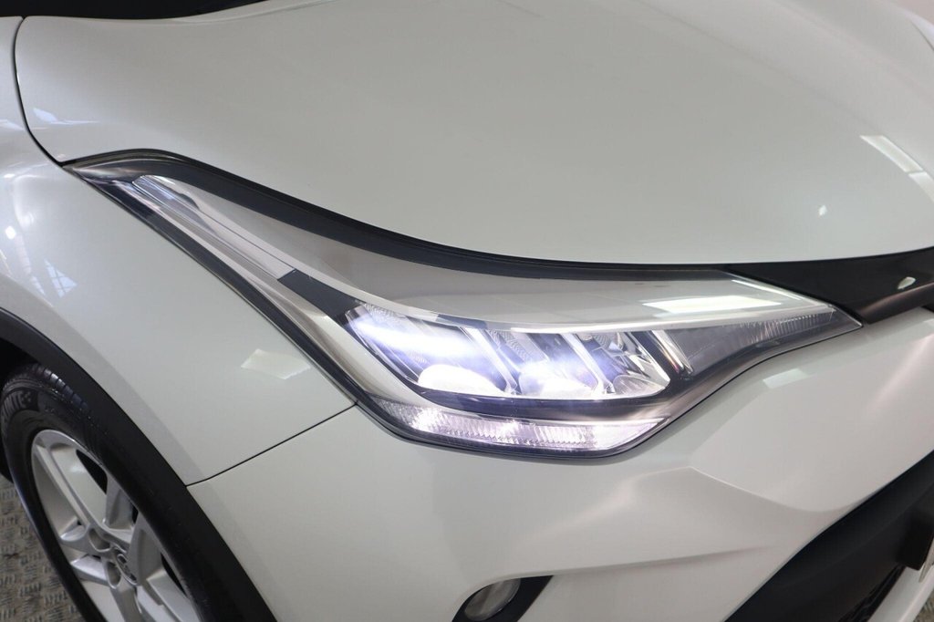 Used Toyota C-HR 2023 for sale - 77953118: Photo 44