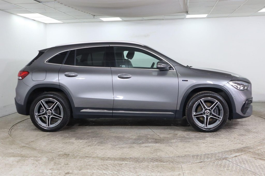 Used Mercedes-Benz GLA 2021 for sale - 77920126: Photo 10