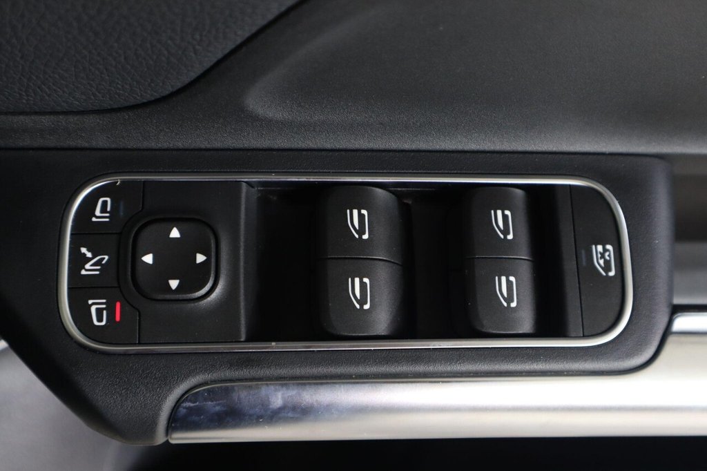 Used Mercedes-Benz GLA 2021 for sale - 77920126: Photo 25