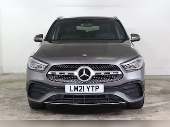Used Mercedes-Benz GLA 2021 for sale - 77920126: Photo