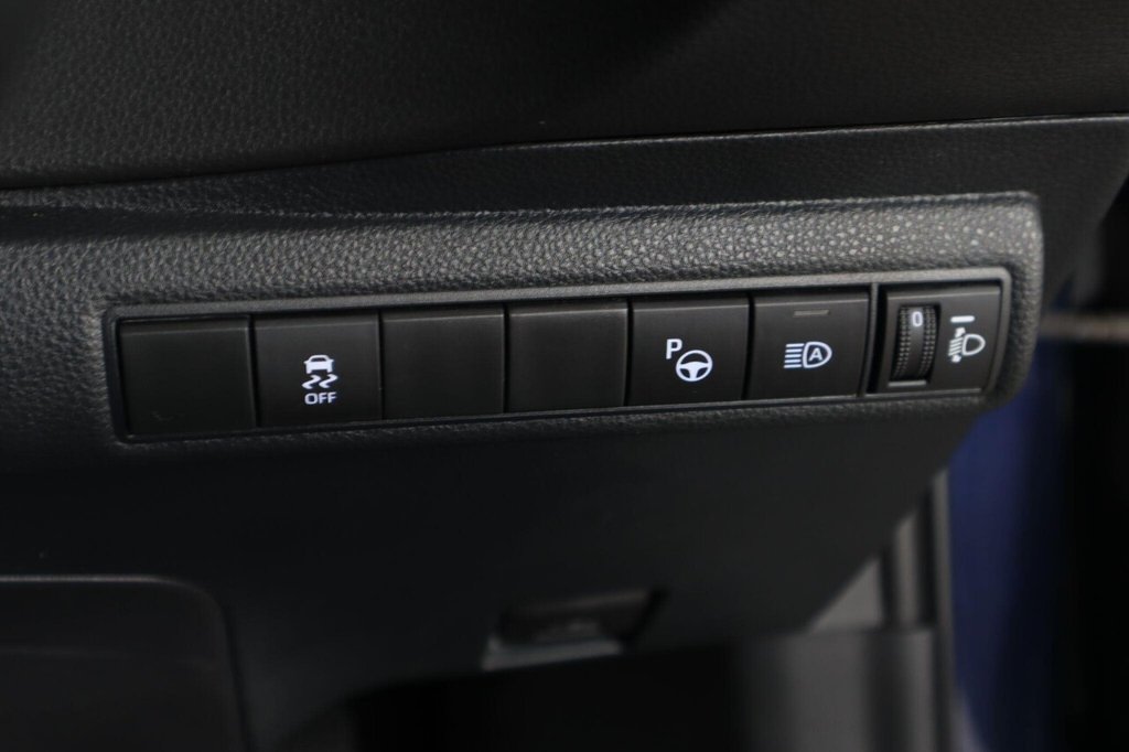 Used Toyota Corolla 2021 for sale - 77849971: Photo 25