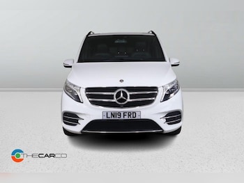 Used Mercedes-Benz V-Class 2019 for sale - 78672111: Photo