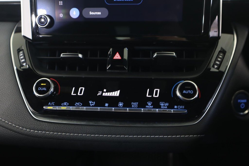 Used Toyota Corolla 2022 for sale - 77765137: Photo 32