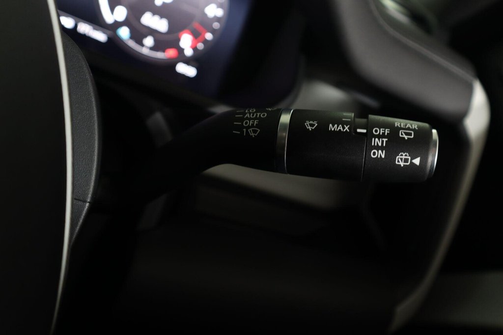 Used Land Rover Defender 2024 for sale - 78044808: Photo 19