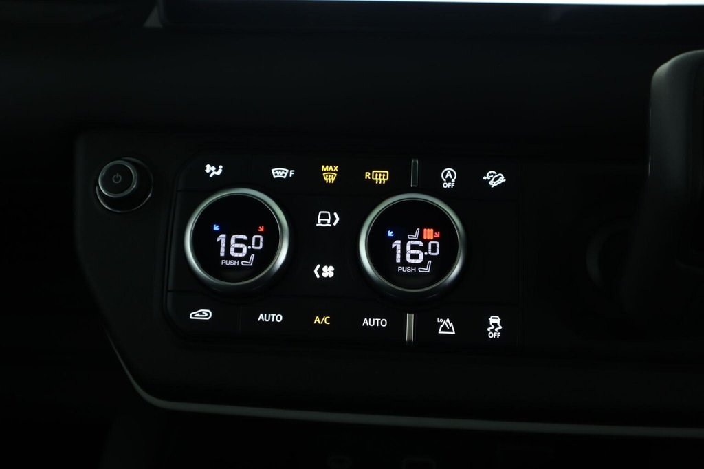 Used Land Rover Defender 2024 for sale - 78044808: Photo 23