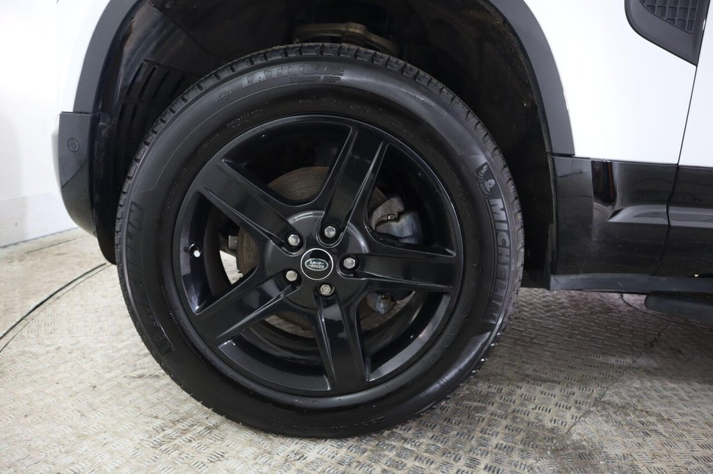 Used Land Rover Defender 2024 for sale - 78044808: Photo 34