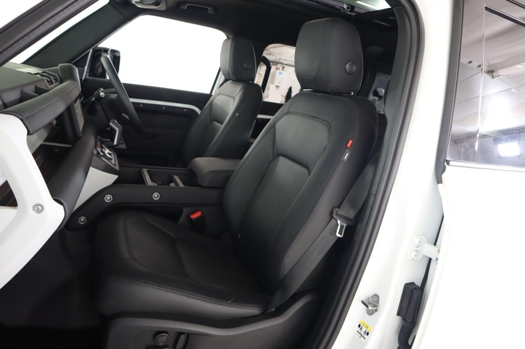 Used Land Rover Defender 2024 for sale - 78044808: Photo 48