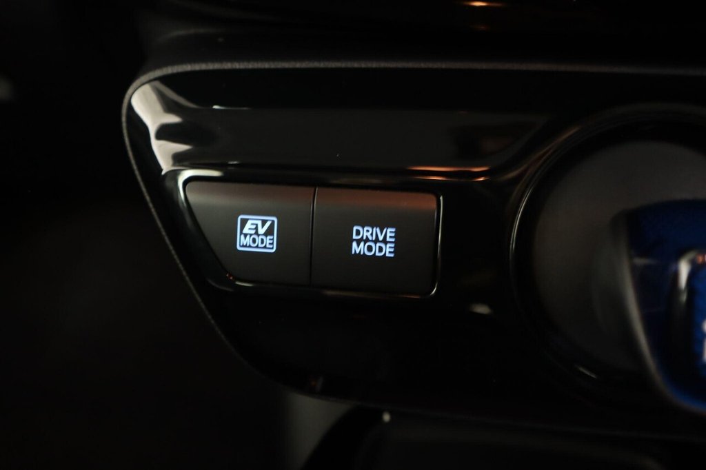 Used Toyota Prius 2022 for sale - 76386437: Photo 22