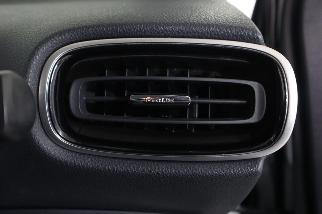 Used Toyota Prius 2022 for sale - 76386437: Photo 23