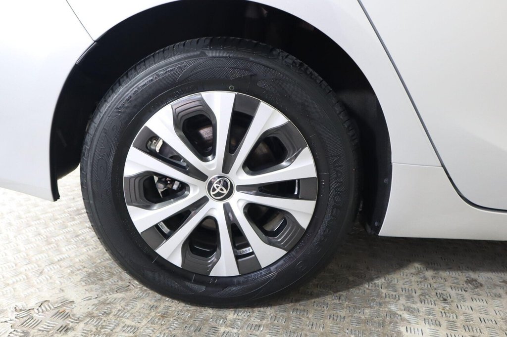 Used Toyota Prius 2022 for sale - 76386437: Photo 29
