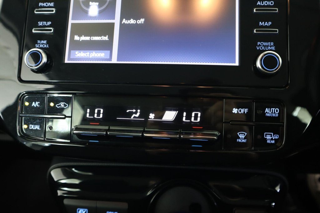 Used Toyota Prius 2022 for sale - 76386437: Photo 33