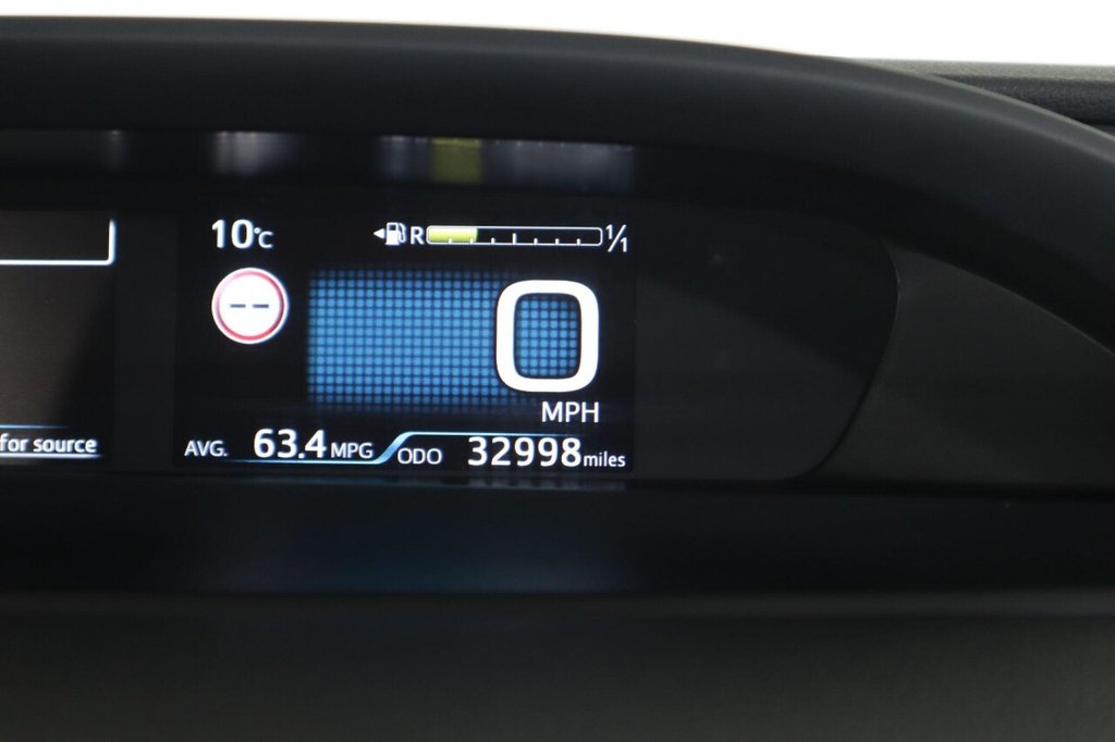 Used Toyota Prius 2022 for sale - 76386437: Photo 42