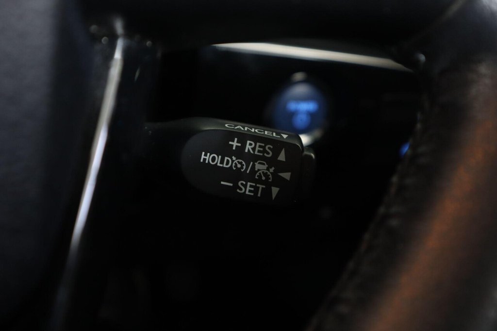 Used Toyota Prius 2022 for sale - 76386437: Photo 50