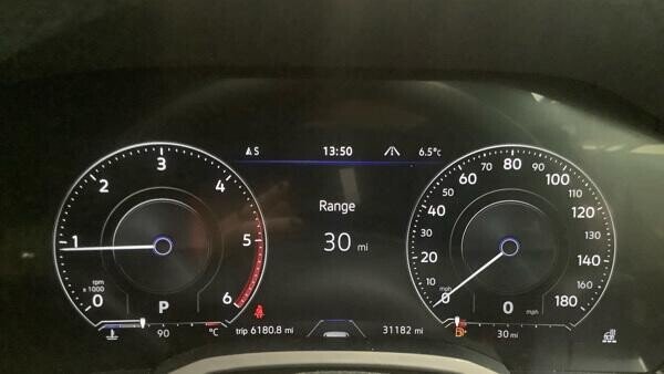 Used Volkswagen Touareg 2023 for sale - 77667549: Photo 11