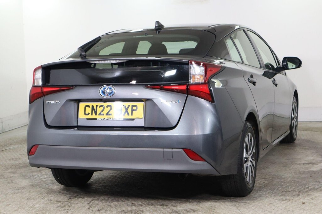 Used Toyota Prius 2022 for sale - 76582826: Photo 11