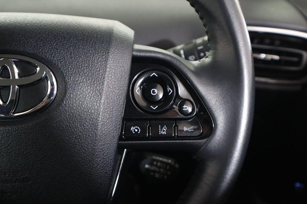 Used Toyota Prius 2022 for sale - 76582826: Photo 16