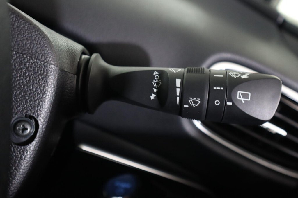 Used Toyota Prius 2022 for sale - 76582826: Photo 18