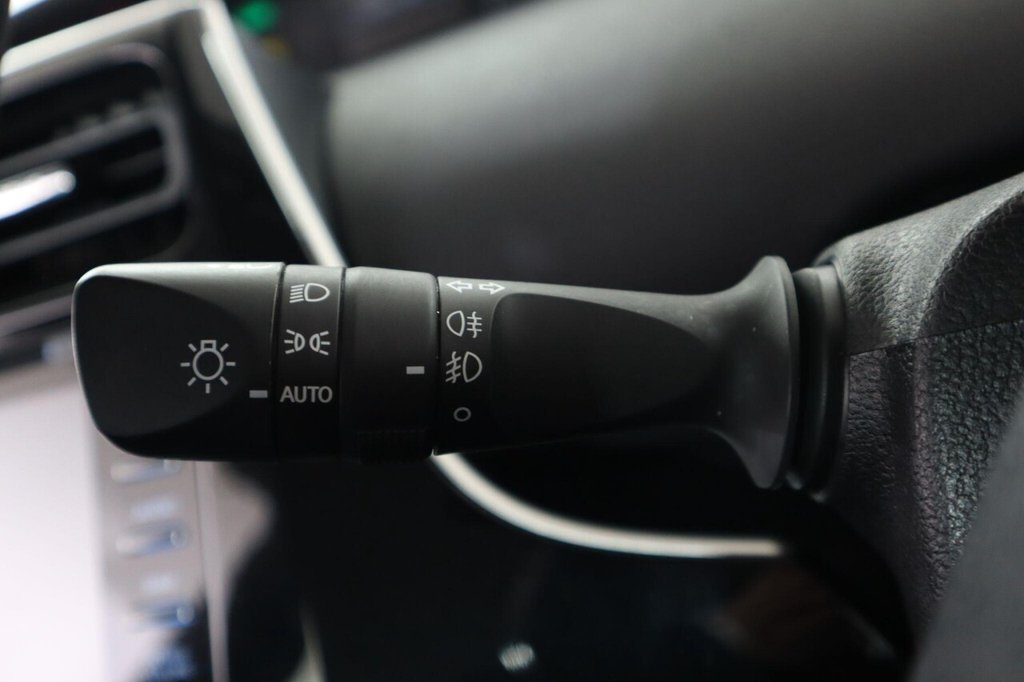 Used Toyota Prius 2022 for sale - 76582826: Photo 19