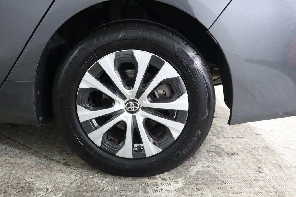 Used Toyota Prius 2022 for sale - 76582826: Photo 32