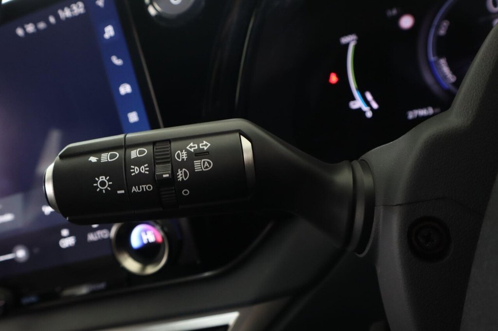 Used Lexus RX 2023 for sale - 76986278: Photo 32