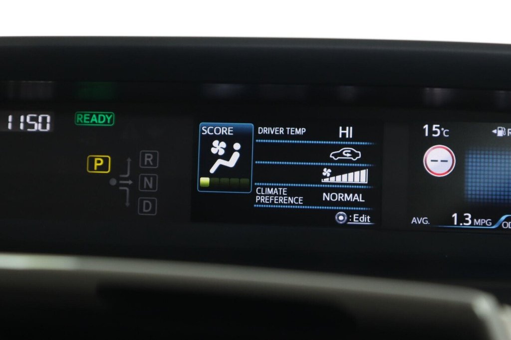 Used Toyota Prius 2022 for sale - 76510070: Photo 32