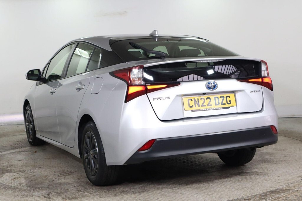 Used Toyota Prius 2022 for sale - 76510070: Photo 7