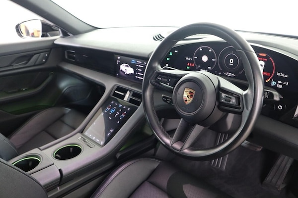 Used Porsche Taycan 2022 for sale - 75444659: Photo 12