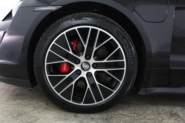 Used Porsche Taycan 2022 for sale - 75444659: Photo 35