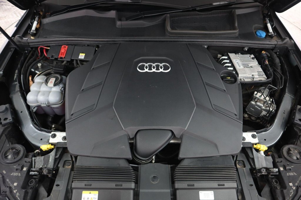 Used Audi Q7 2022 for sale - 77172125: Photo 33