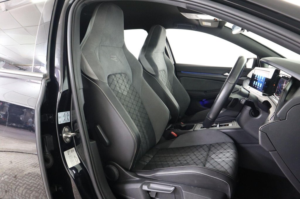 Used Volkswagen Golf 2020 for sale - 76632323: Photo 14