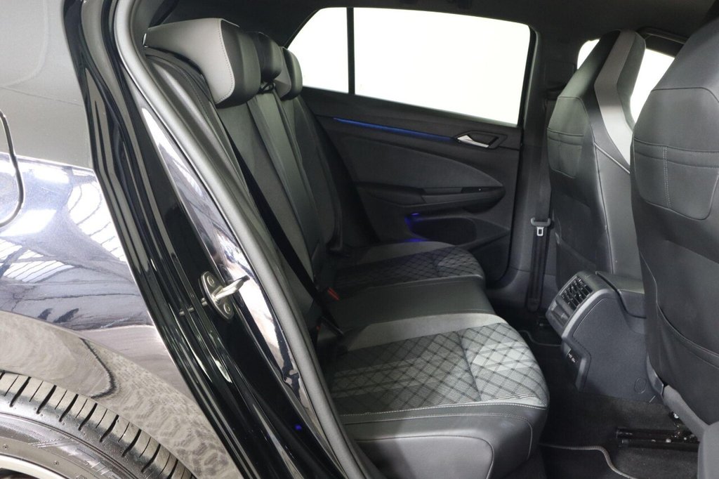 Used Volkswagen Golf 2020 for sale - 76632323: Photo 15