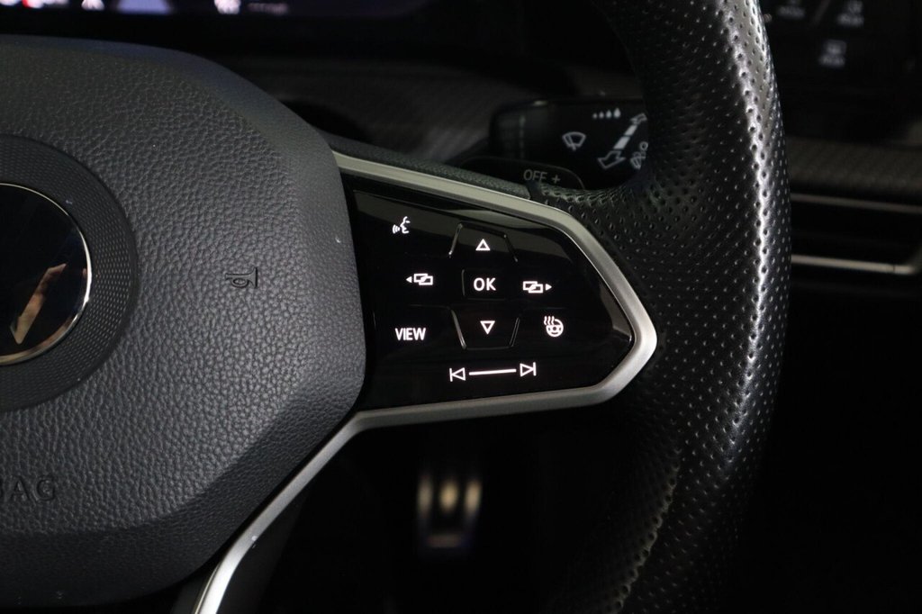 Used Volkswagen Golf 2020 for sale - 76632323: Photo 17