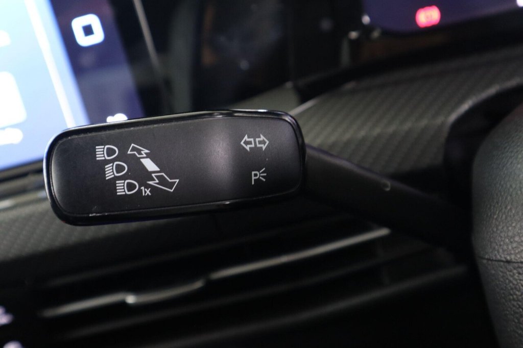 Used Volkswagen Golf 2020 for sale - 76632323: Photo 19