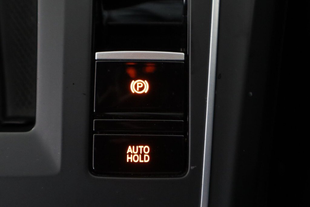 Used Volkswagen Golf 2020 for sale - 76632323: Photo 23