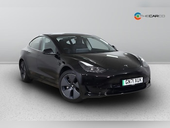 Tesla - Model 3